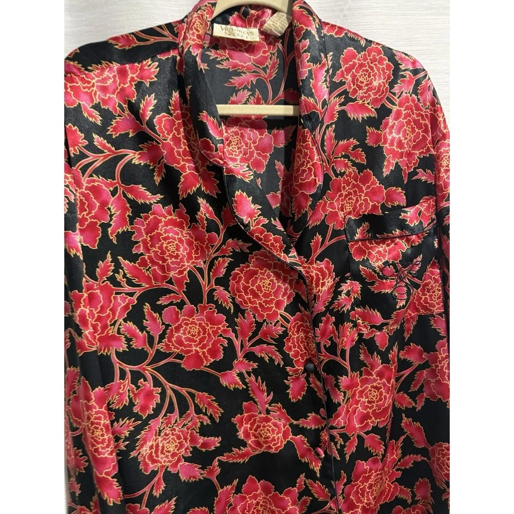 Vintage Gold Label Victoria Secret Button Down Red Floral Black Semisheer Sz M